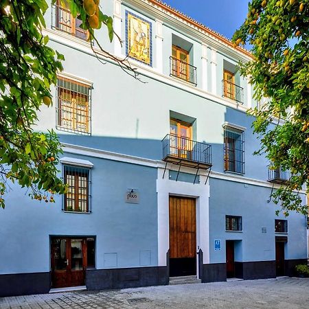 Palacio Del Siglo XVII Frente A Los Jardines De Murillo Sevilla Exteriör bild